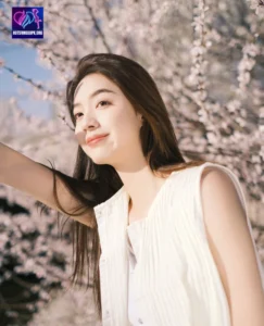 Liu Shishi--hot51